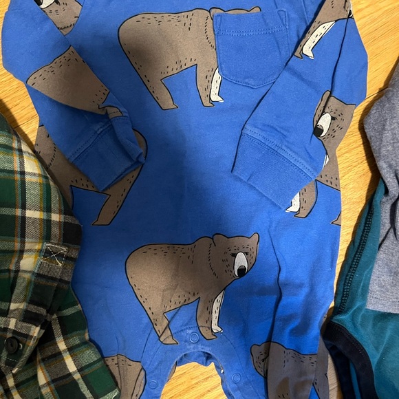 Tea Collection Baby Boy Bundle 6-12 Months - Picture 5 of 7